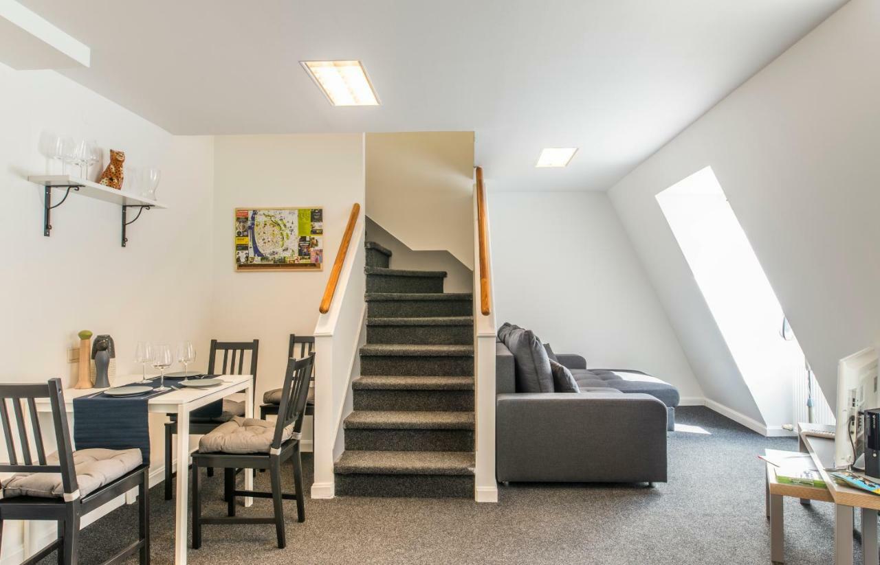 Powder Tower Apartment In Old Town Rīga Exterior foto